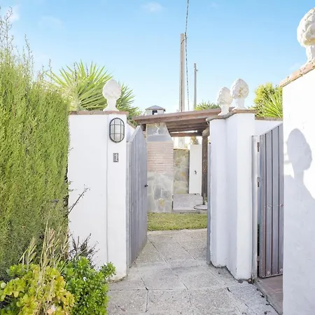 Casa Villanueva 1 -sólo Familias